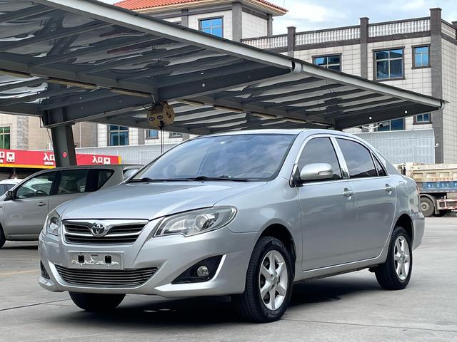 Toyota Corolla (Classic) 2013 صورة سيارة #10