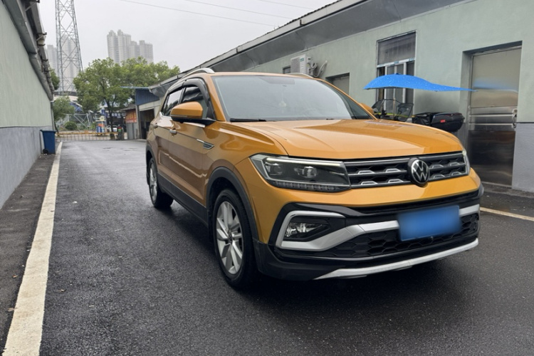 Volkswagen T-Cross 2021 car image #4