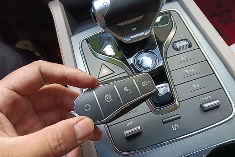 BYD Yuan Plus 2023 #9 BYD Yuan Plus 2023 immagine di auto #9