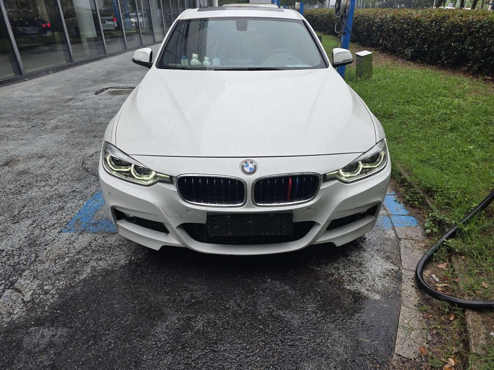 BMW 3 Series 2018 #2 BMW 3 Series 2018 car image #2