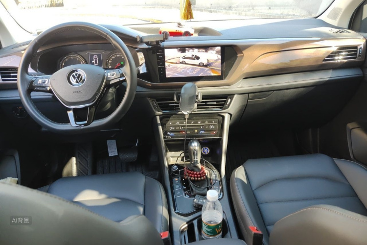 Volkswagen Tharu 2022 imagen de coche #11