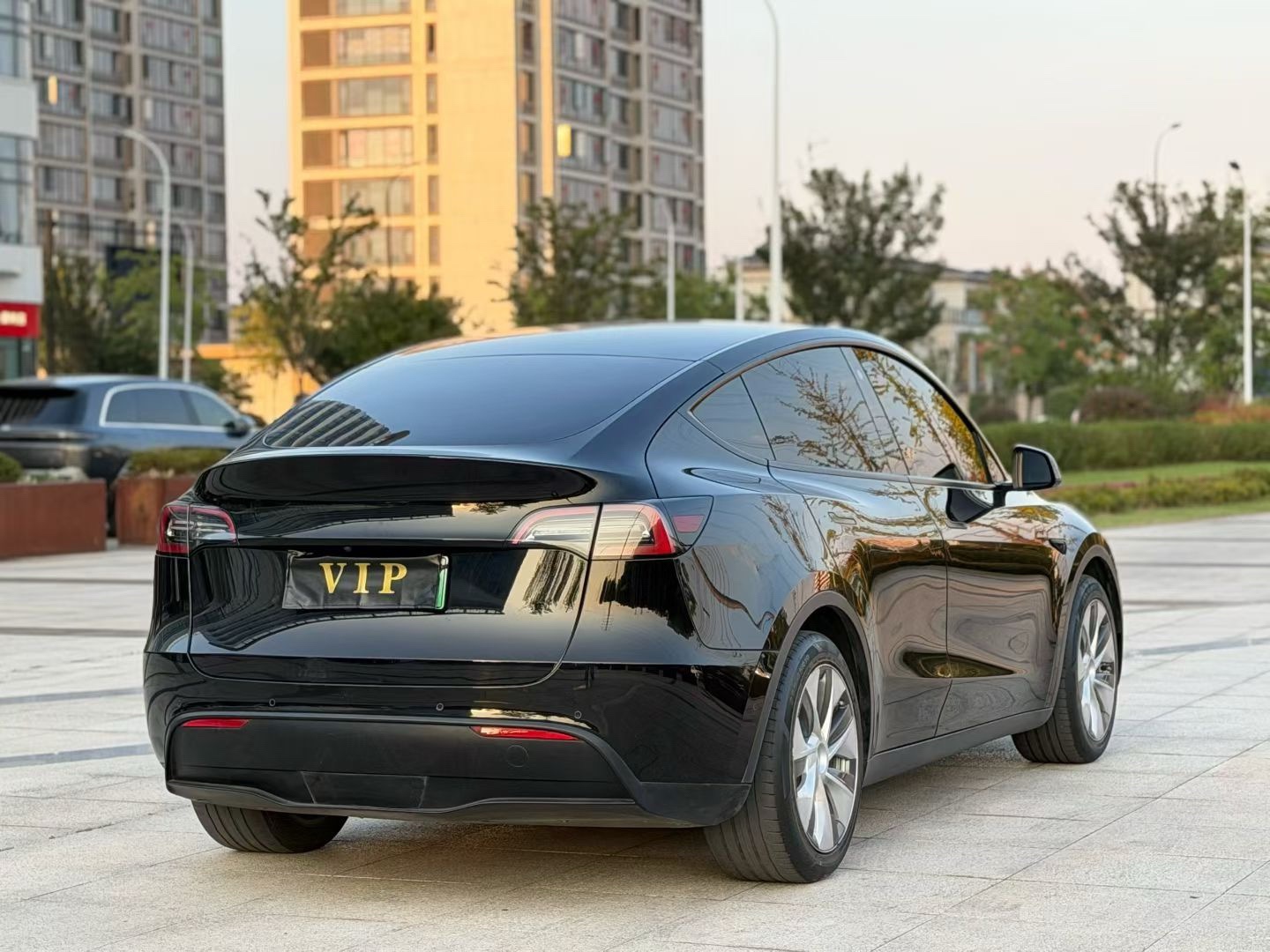 Tesla Model Y 2022 #9 Tesla Model Y 2022 car image #9