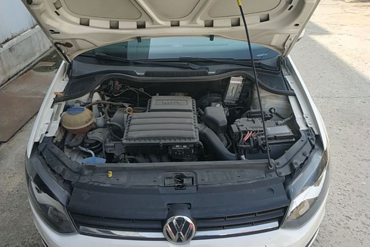 Volkswagen Polo 2016 #20 Volkswagen Polo 2016 car image #20