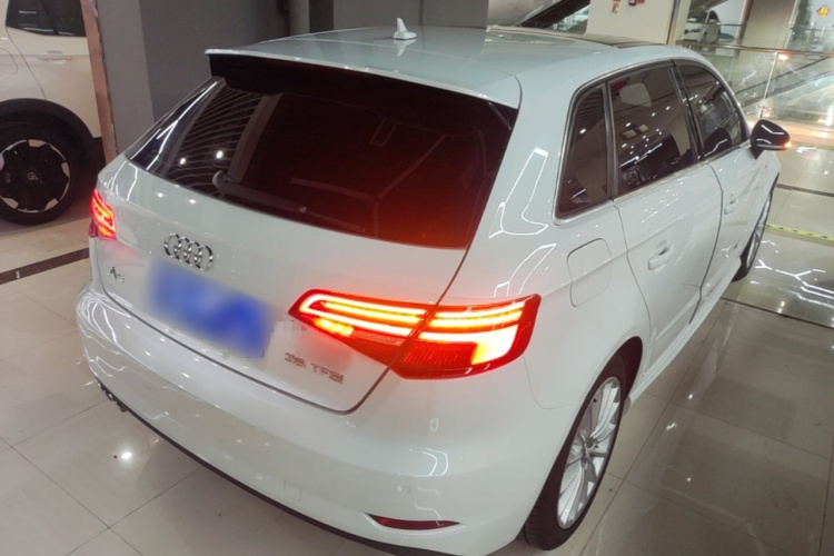 Audi A3 2017 immagine di auto #7