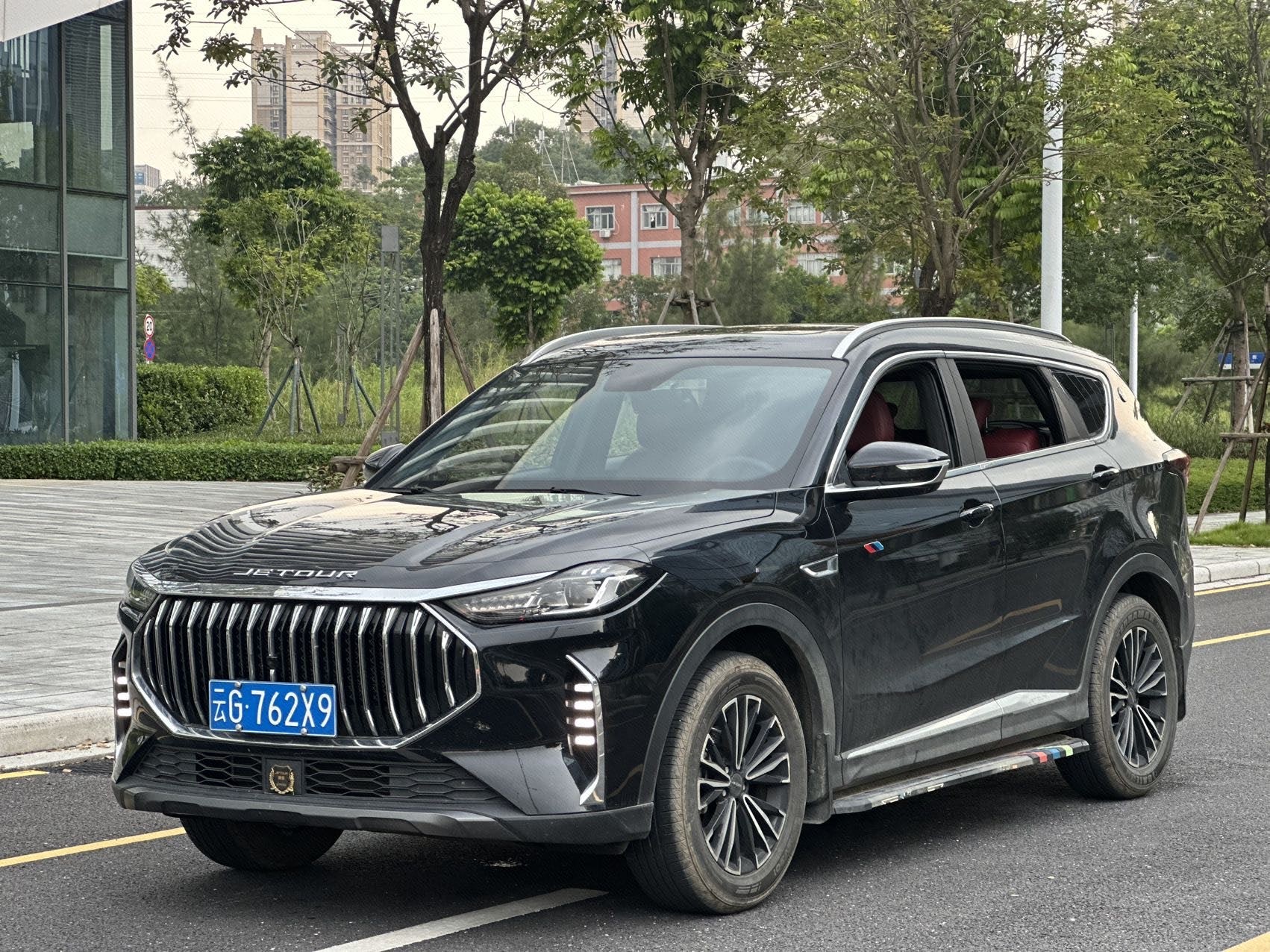 Jetour X70 PLUS 2024 car image 