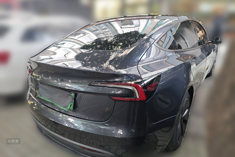 Tesla Model 3 2024 car image #7