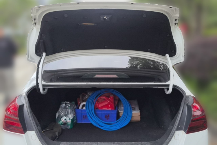 GEELY Emgrand 2018 #21 GEELY Emgrand 2018 car image #21