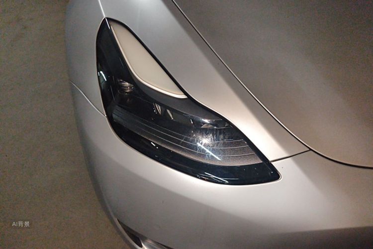 Tesla Model Y 2021 car image #8