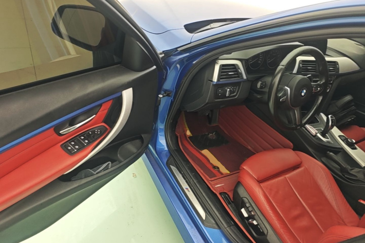 BMW 3 Series 2019 #16 BMW 3 Series 2019 car image #16