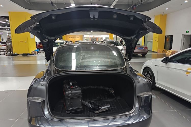 Tesla Model 3 2025 #19 Tesla Model 3 2025 car image #19