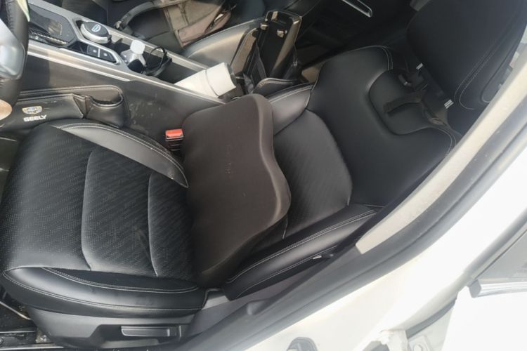 GEELY Emgrand 2024 car image #19