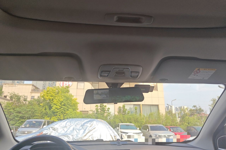 GEELY Coolray 2021 car image #20