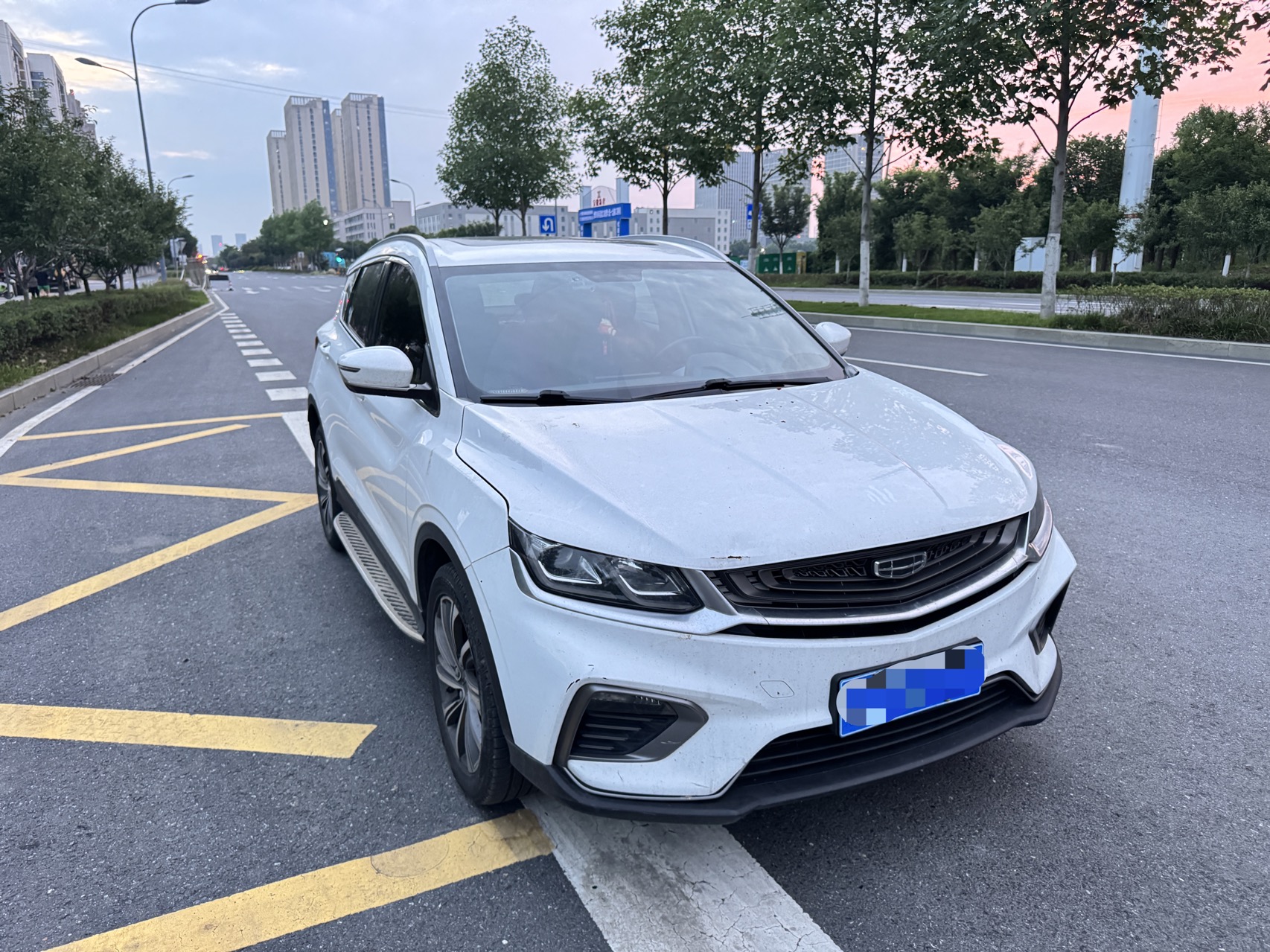 GEELY Coolray 2020 car image #3