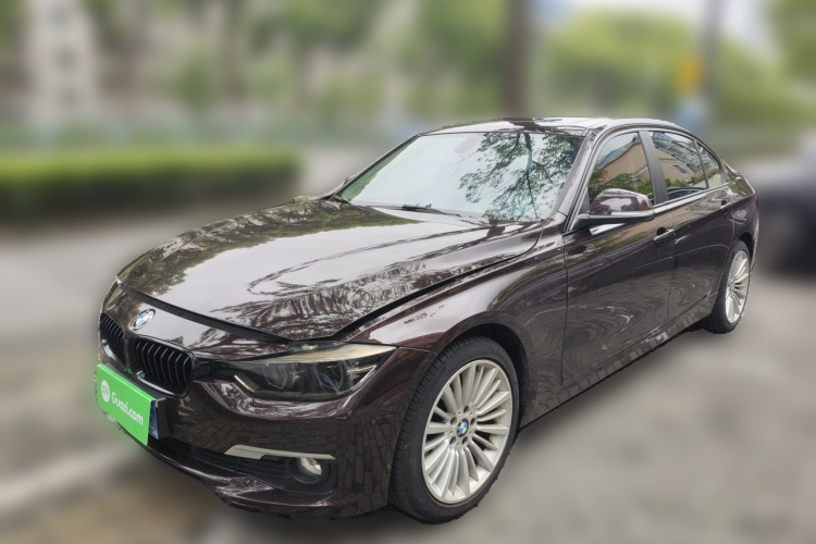 BMW 3 Series 2018 car image #2