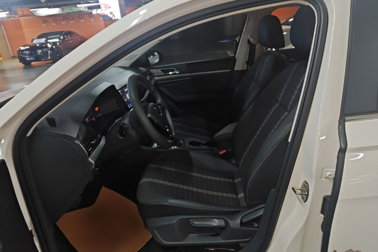Volkswagen Lavida 2021 car image #15
