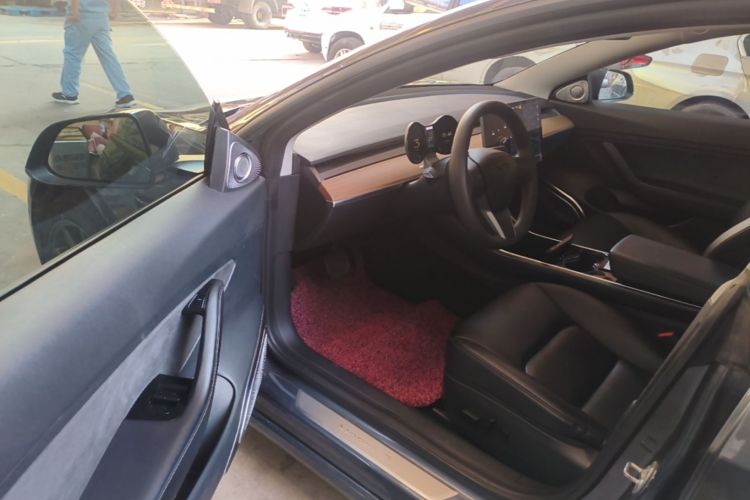 Tesla Model 3 2020 #16 Tesla Model 3 2020 car image #16
