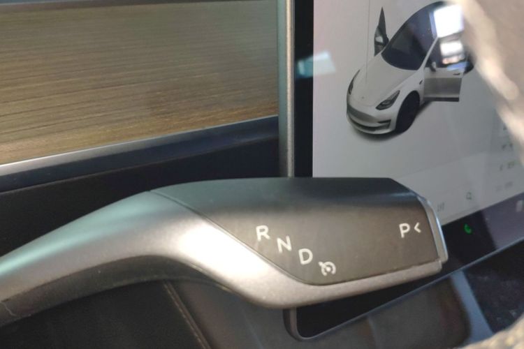 Tesla Model 3 2021 #14 Tesla Model 3 2021 car image #14