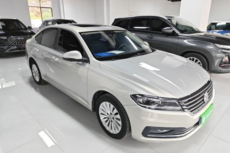 Volkswagen Lavida 2018 car image #4
