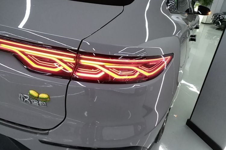 BYD Han 2025 #8 BYD Han 2025 صورة سيارة #8