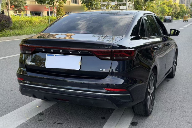 GEELY Emgrand 2022 immagine di auto #9