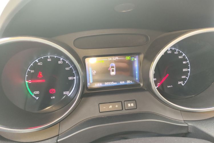 BYD Yuan New Energy 2019 car image #12