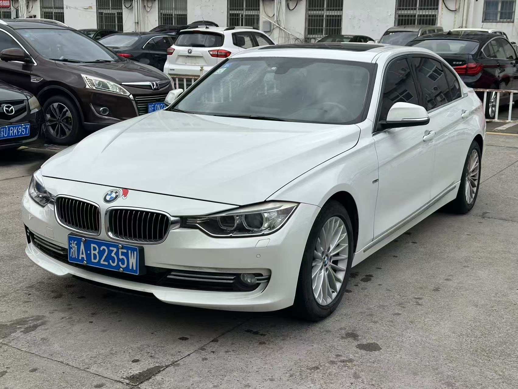 BMW 3 Series 2013 BMW 3 Series 2013 imagen de coche