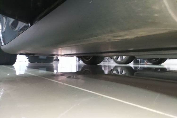 Tesla Model Y 2022 car image #27