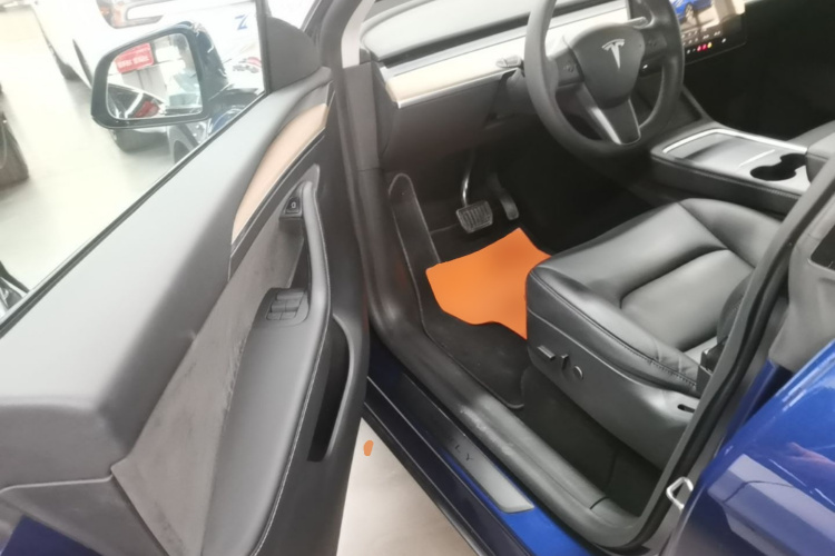 Tesla Model Y 2022 #12 Tesla Model Y 2022 car image #12