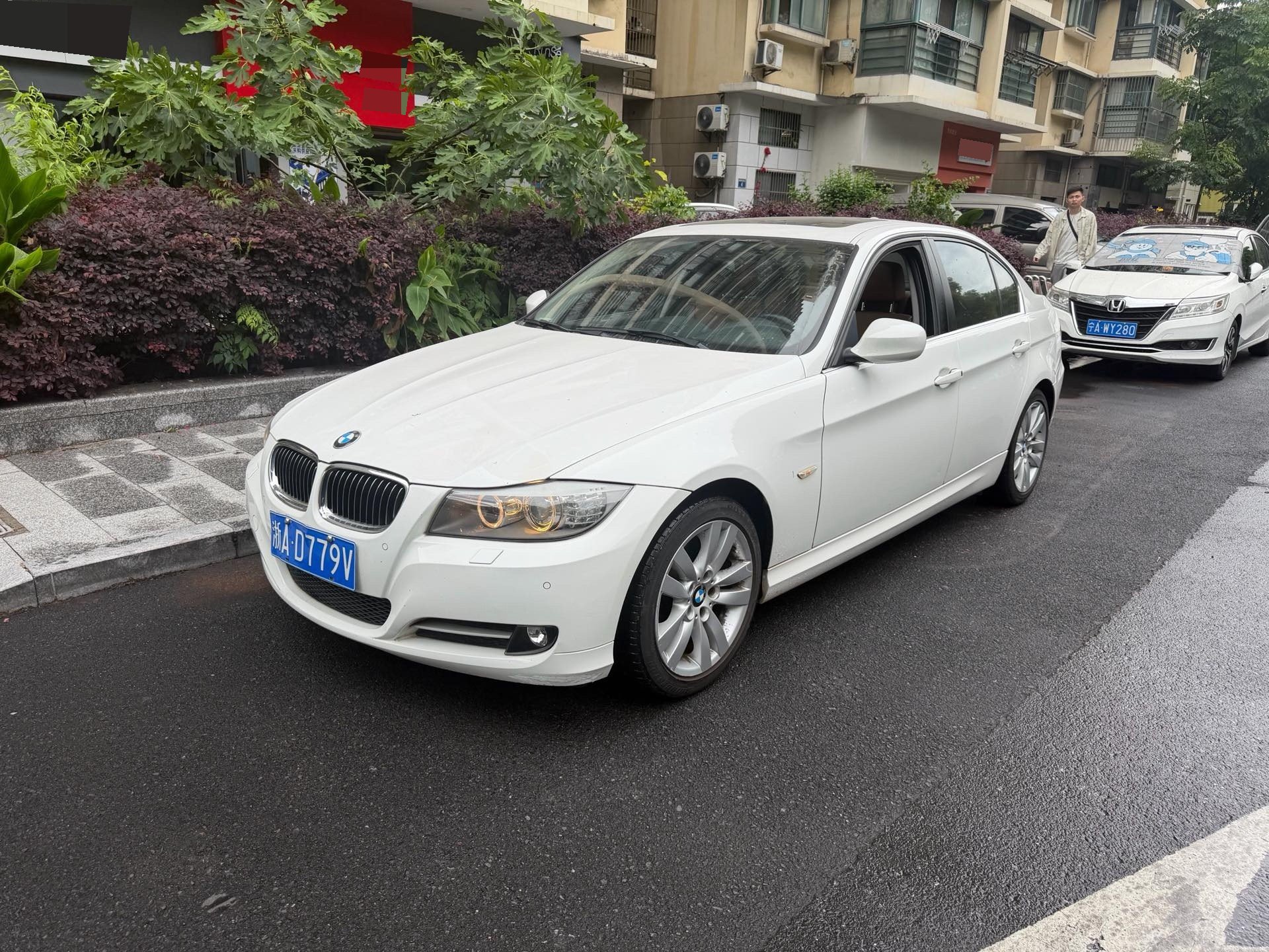BMW 3 Series (Imported) 2012 BMW 3 Series (Imported) 2012 car image