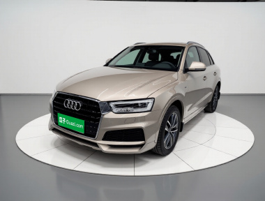 Audi Q3 2019 immagine di auto 