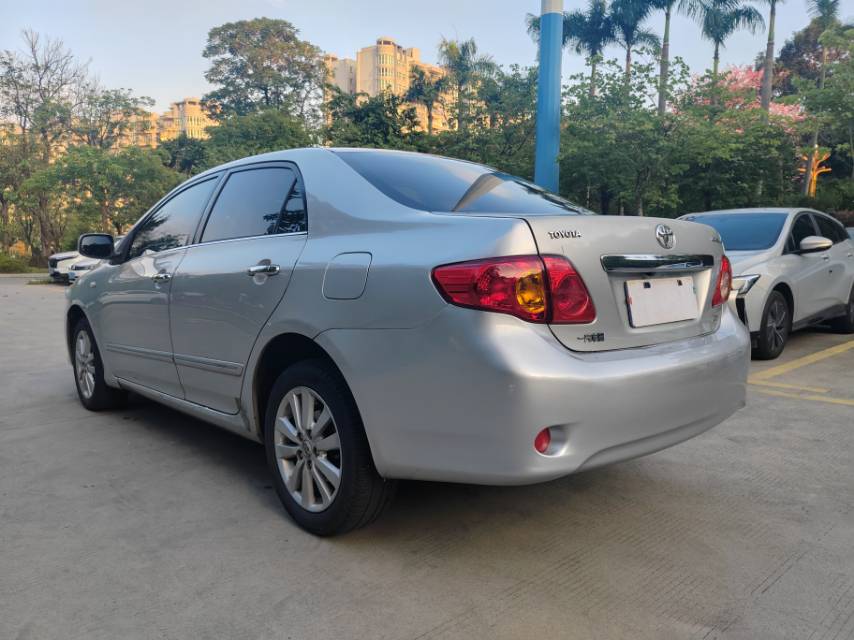 Toyota Corolla 2009 immagine di auto #8