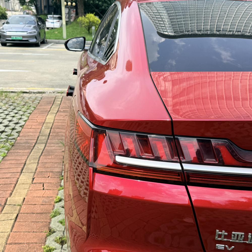 BYD Han 2022 immagine di auto #8