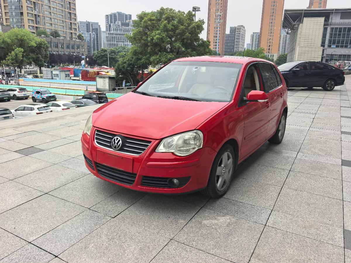 Volkswagen Polo 2009 car image 