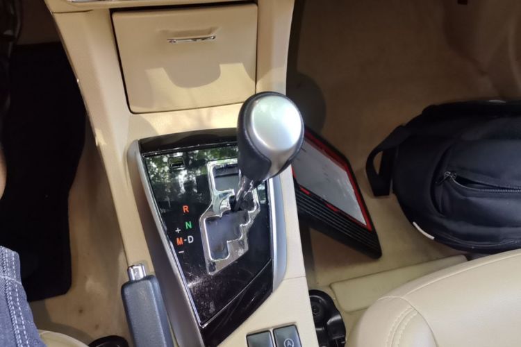 Toyota Corolla 2017 car image #14