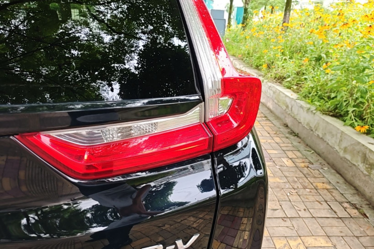 Honda CR-V 2019 car image #8