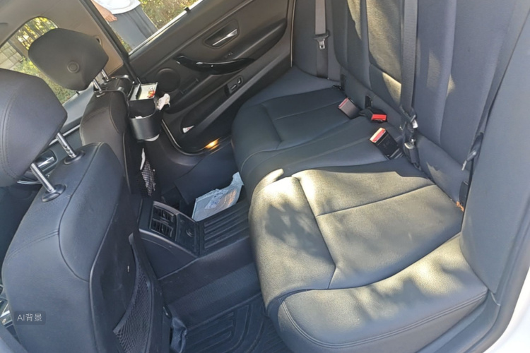 BMW 3 Series 2017 #19 BMW 3 Series 2017 car image #19