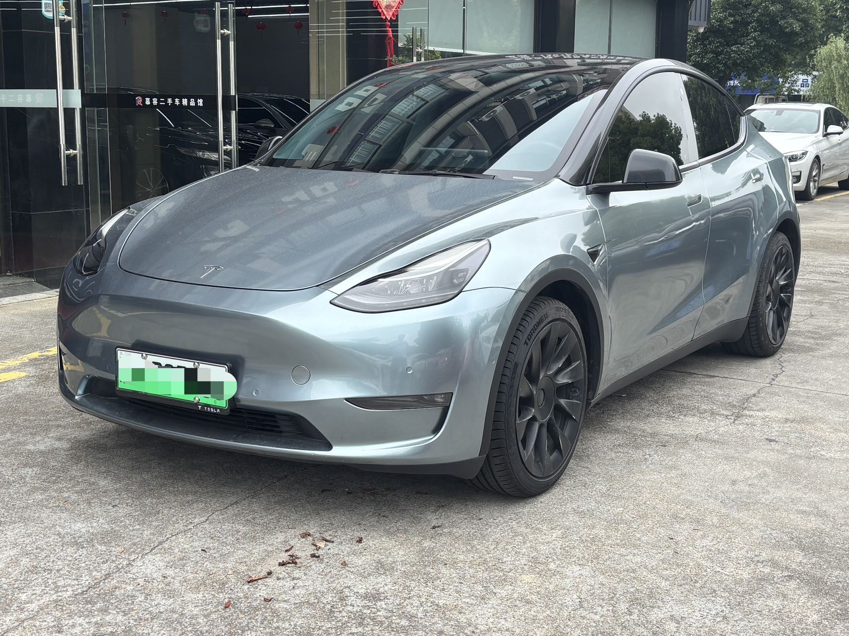 Tesla Model Y 2021 Tesla Model Y 2021 car image
