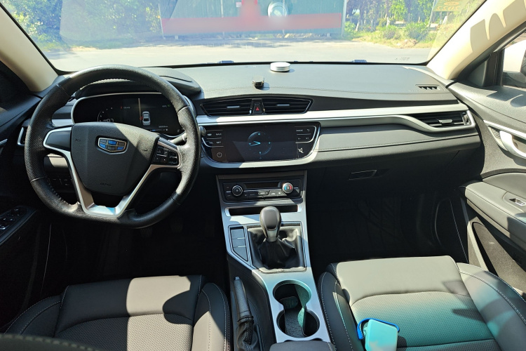 GEELY Emgrand 2018 image de voiture #11