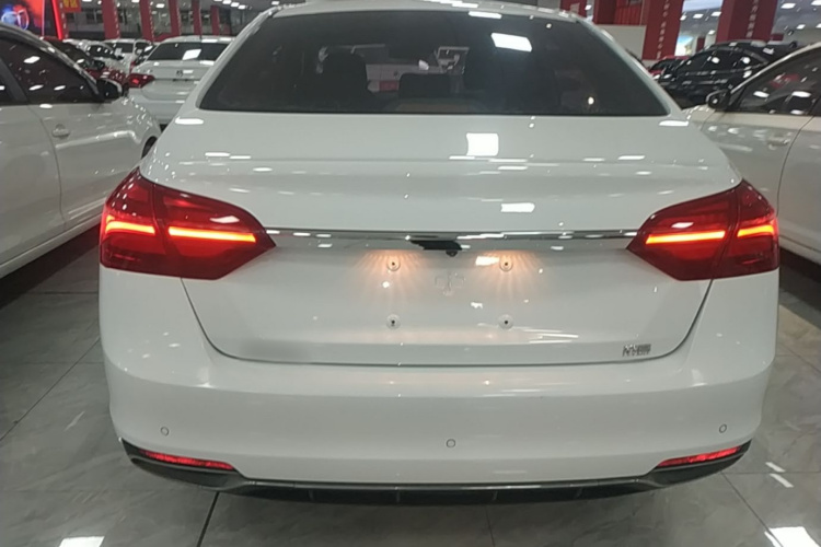 GEELY Emgrand 2020 #6 GEELY Emgrand 2020 immagine di auto #6