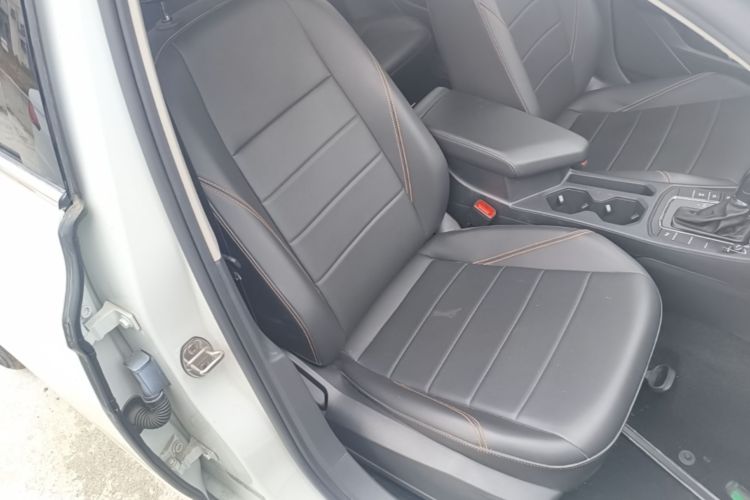 Volkswagen Bora 2023 immagine di auto #24