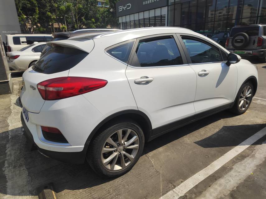 GEELY Emgrand GS 2016 #5 GEELY Emgrand GS 2016 صورة سيارة #5