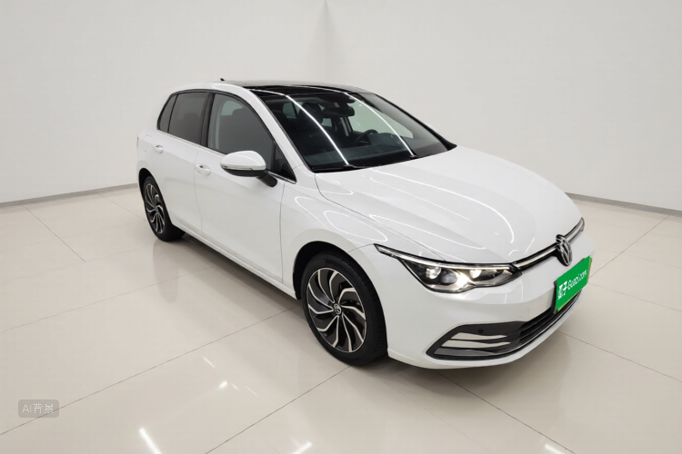 Volkswagen Golf 2022 car image #4