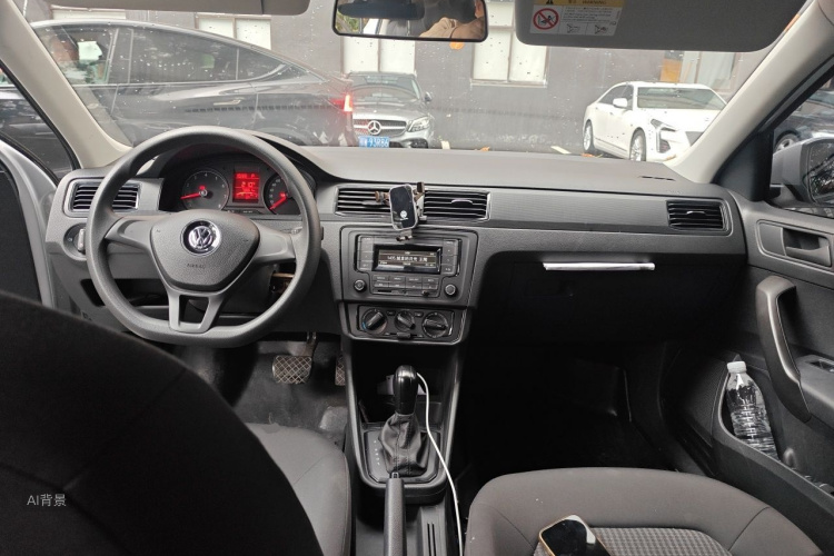 Volkswagen Santana 2020 car image #11