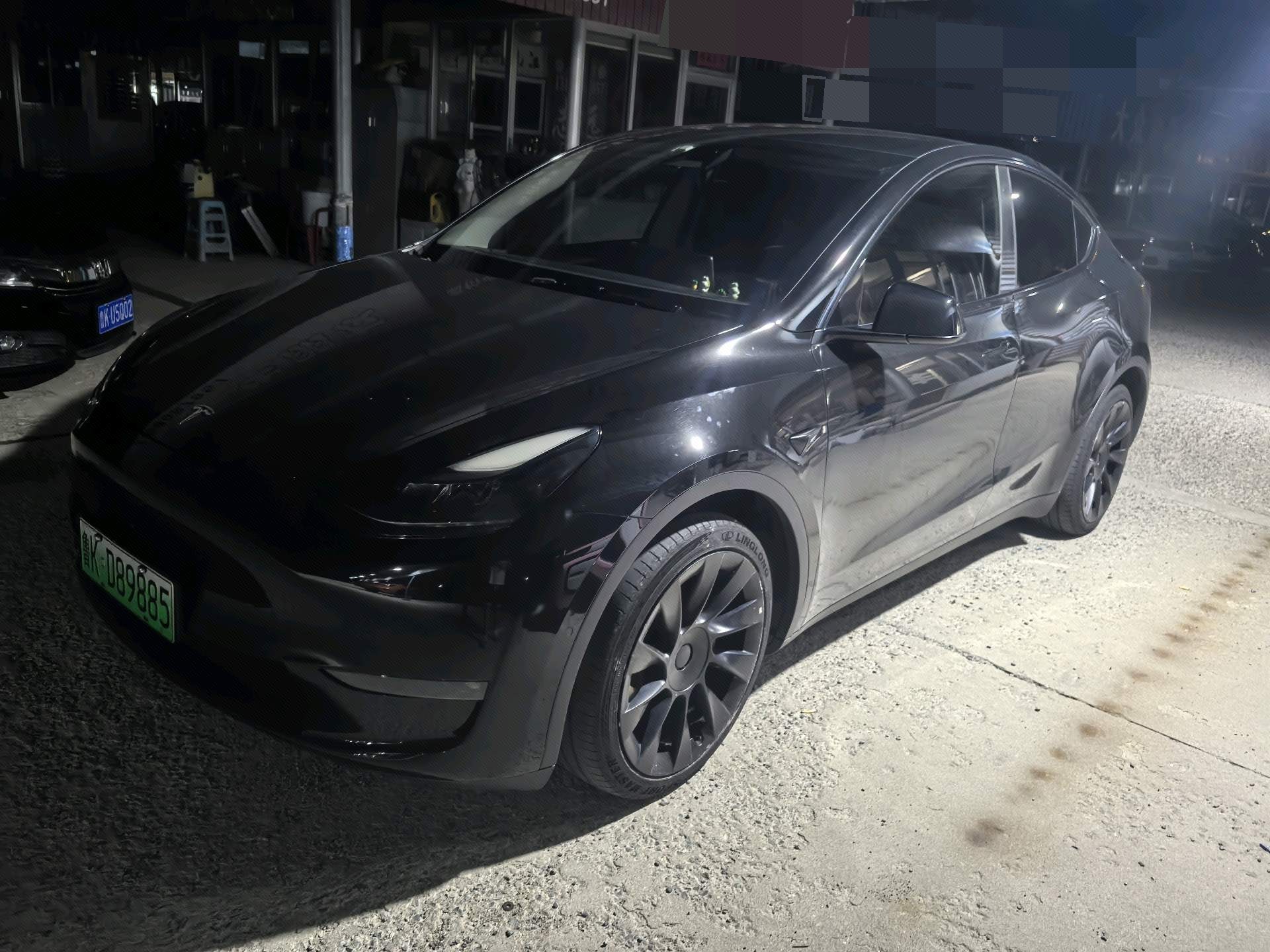 Tesla Model Y 2021 Tesla Model Y 2021 car image