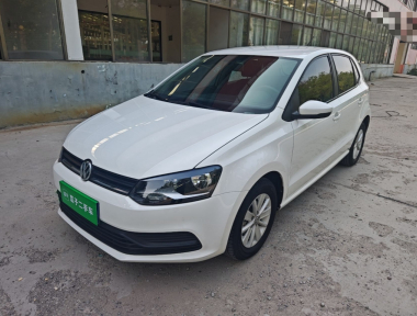 Volkswagen Polo 2016 car image 