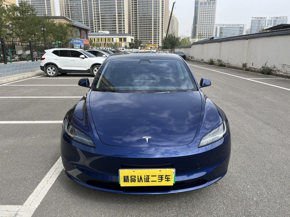 Tesla Model 3 2025 #2 Tesla Model 3 2025 car image #2