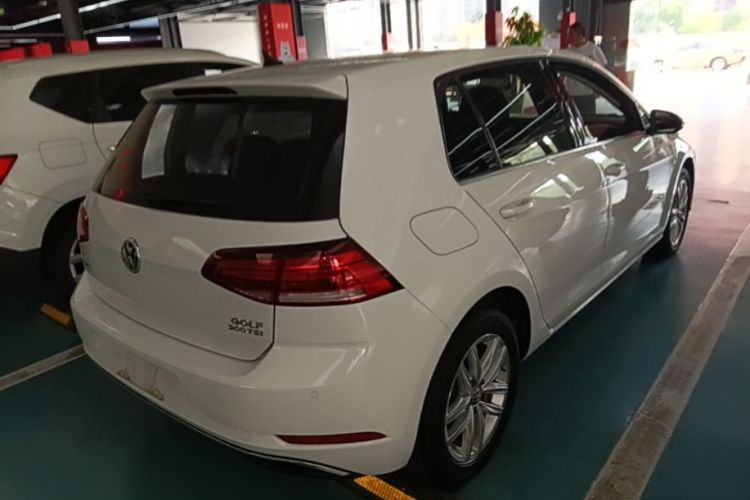 Volkswagen Golf 2019 #7 Volkswagen Golf 2019 car image #7