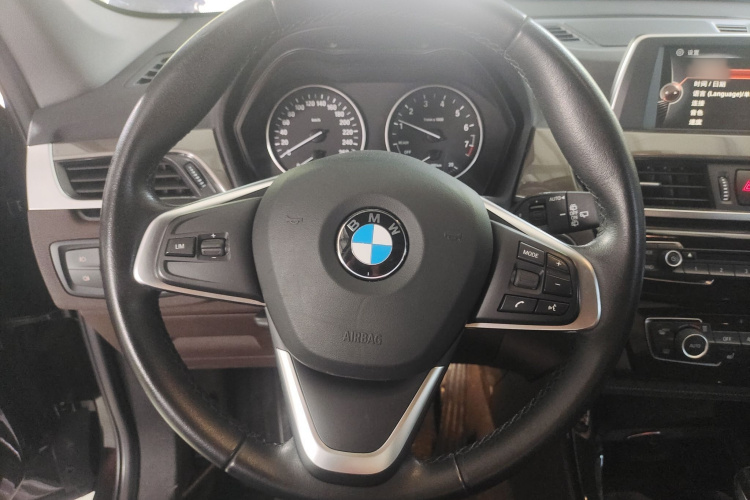 BMW X1 2017 #15 BMW X1 2017 immagine di auto #15