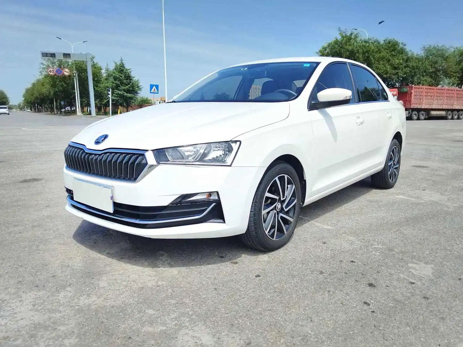 Skoda Rapid 2023 Skoda Rapid 2023 car image