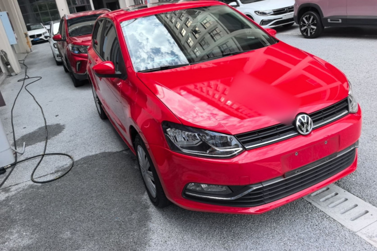 Volkswagen Polo 2017 car image #4